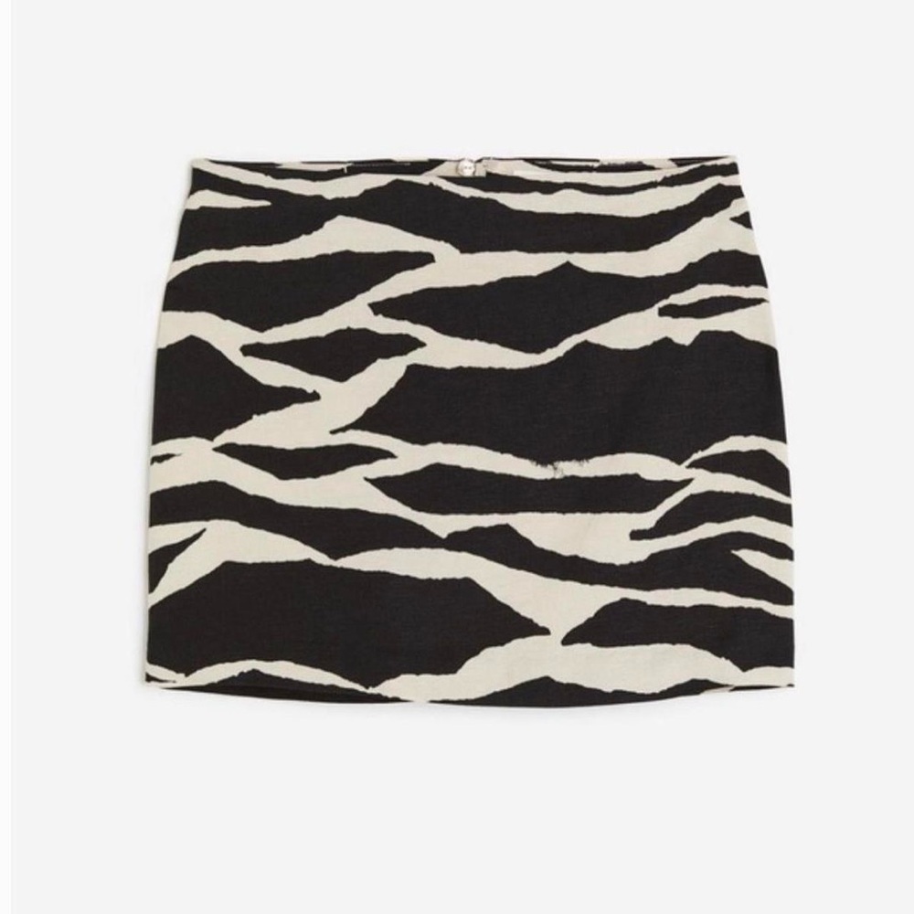 NWT H&M linen zebra mini skirt